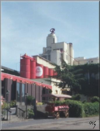 pinhole photograph gallery, rainier brewery, seattle